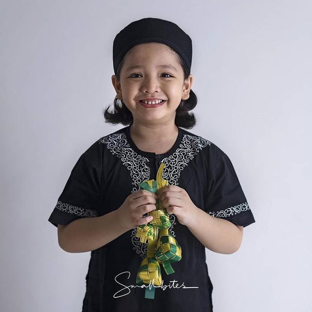 5 Potret Imut Radja Nasution Pemeran Zidan Di Sinetron Istri Kedua Showbiz Liputan6 Com