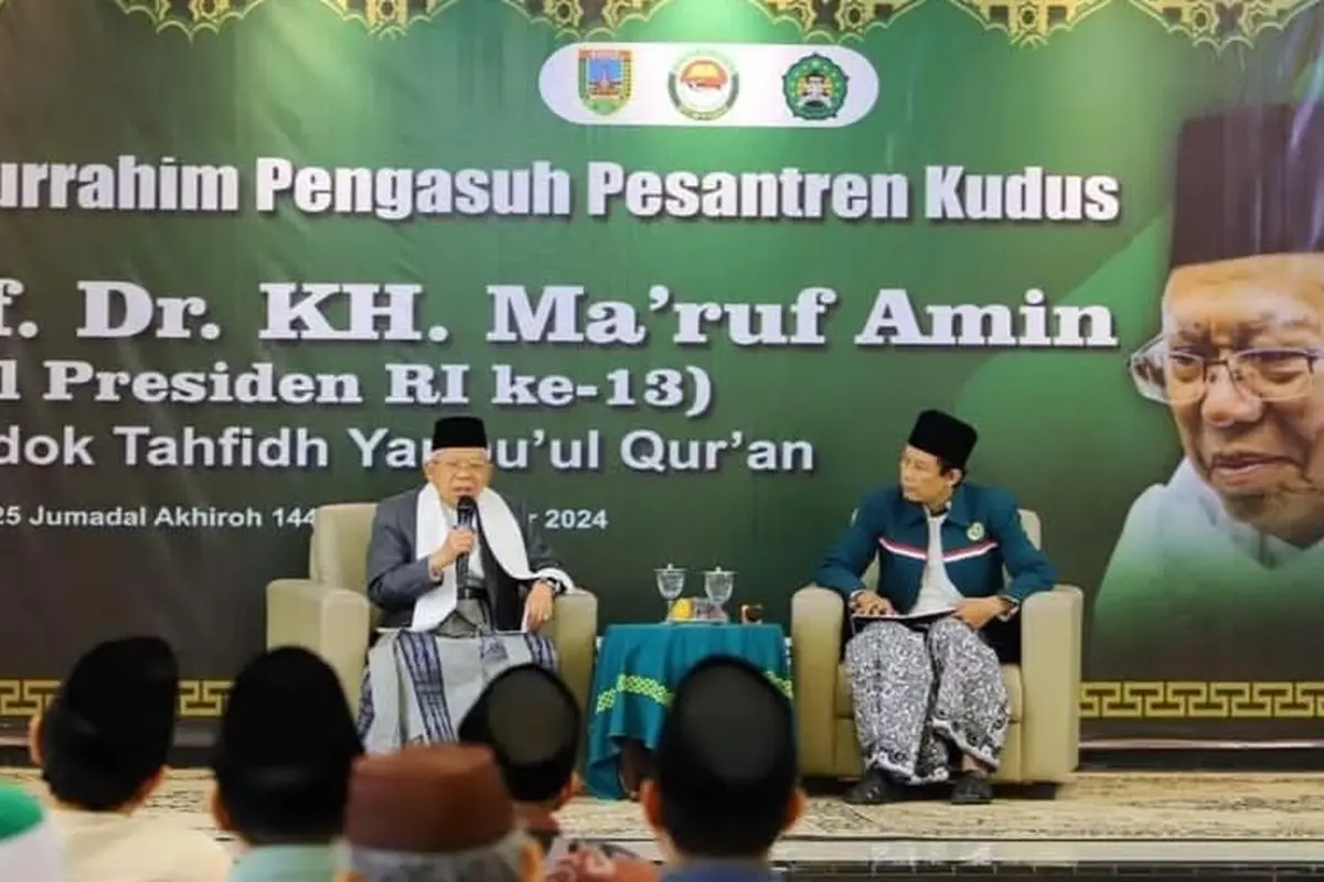 Di hadapan ratusan pengasuh pesantren di Kudus, Wapres Ma’ruf Amin menegaskan pentingnya peran ulama dalam kehidupan berpolitik. (Liputan6.com/Arief Pramono)