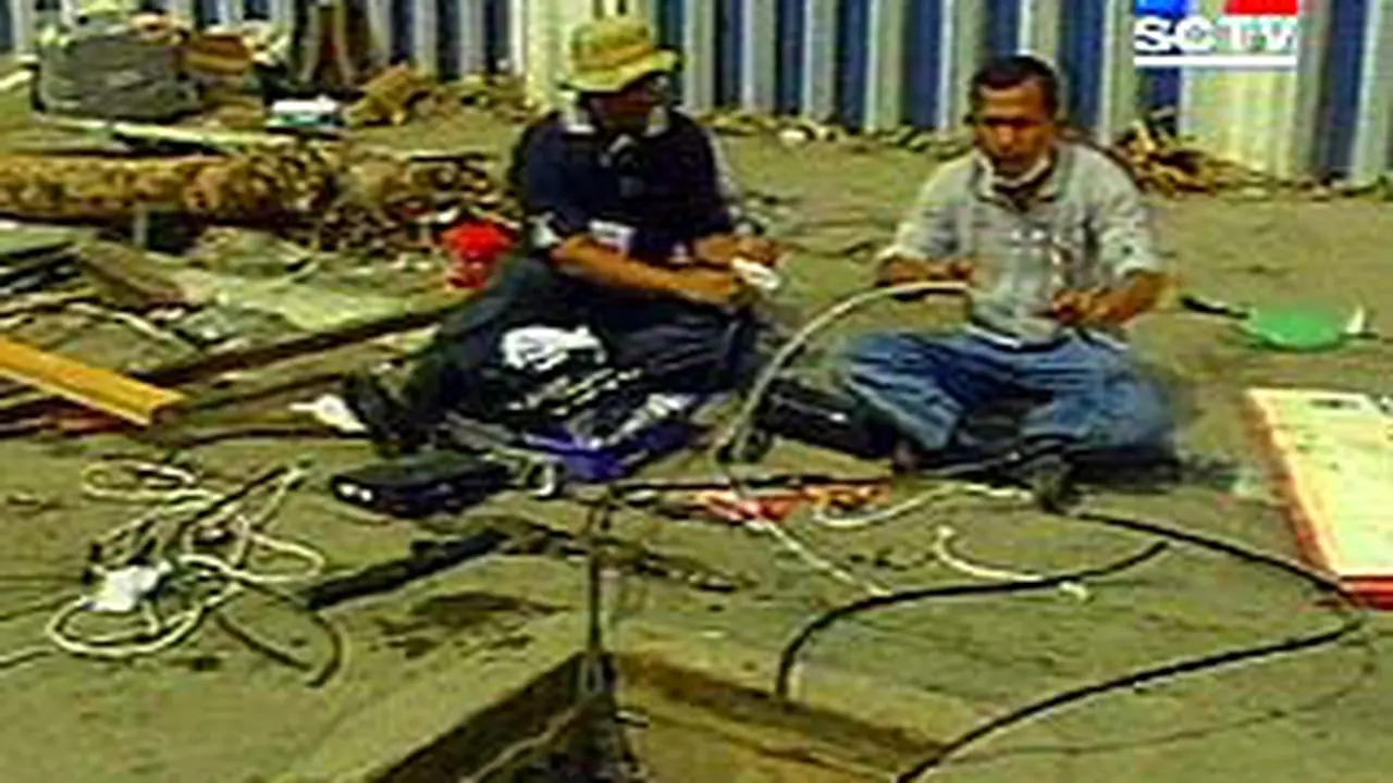 060105aTelekomunikasi.jpg