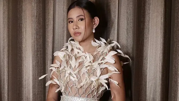 8 Potret Gaya Glamor Nagita Slavina hingga Anya Geraldine di Acara Ultah Mewah Manoj Punjabi