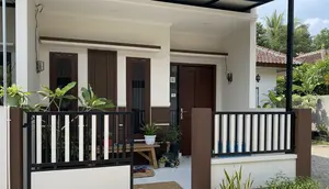 TOP 3 HOT: Ide Pagar Rumah Hemat Material hingga Bagian Rumah yang Perlu Diperiksa ketika Banyak Serangga Bersayap Muncul