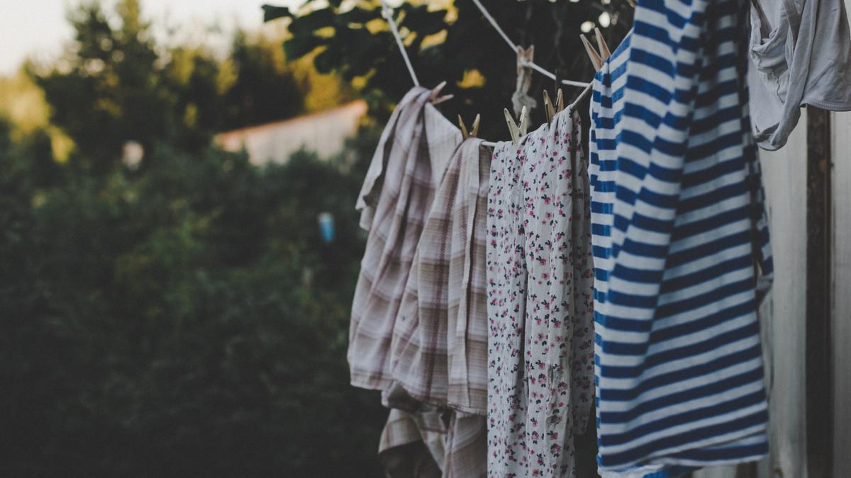 5 Penyebab Jemuran Bau Apek yang Sering Terabaikan, Wajib Diketahui