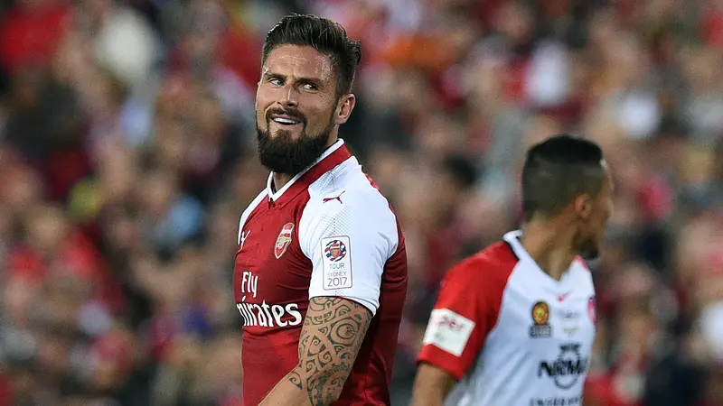 Striker Arsenal asal Prancis, Olivier Giroud. 