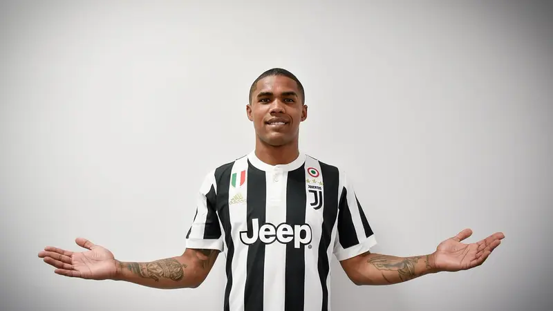 Douglas Costa