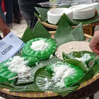 Kue Khas Banten, Cecuer, Di HUT BJS. (Selasa,17/11/2020). (Yandhi Deslatama/Liputan6.com)