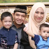 Dude Harlino dan Alyssa Soebandono