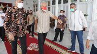 Nova ketika menerima Ganjar di rumah dinas Gubernur Aceh.