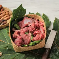 ilustrasi daging daun pepaya/Ika Rahma H/Shutterstock
