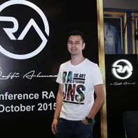 Foto peluncuran RA Jeans Raffi Ahmad dan Nagita Slavina (Yunan Laziale/bintang.com)