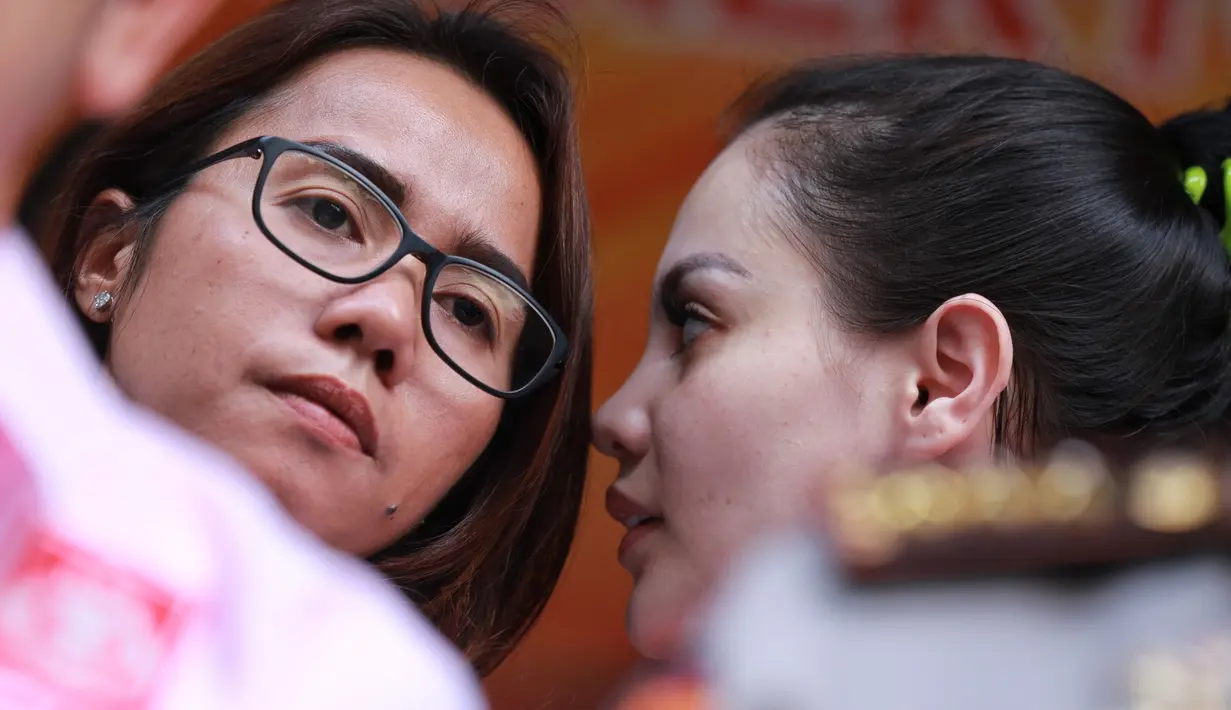 Ini merupakan yang ketiga kali bagi Jennifer Dunn berurusan dengan polisi terkait kasus narkoba. Ia tertangkap pertama kali saat usia 15 tahun. Setelah itu, ia kembali tertangkap pada 2009. (Adrian Putra/Bintang.com)