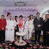 Pengukuhan dr. Deby Vinski.