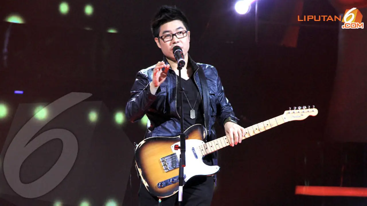 billy-simson-130523c.jpg