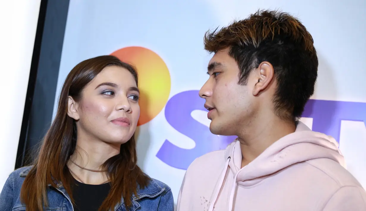 Menjadi salah satu wajah baru yang mengisi sinetron barunya di SCTV yang berjudul Berkah Cinta, Gino dan Gilsha pun belum tahun apakah bisa merayakan valentine atau tidak lantaran sibuk syuting. (Adrian Putra/Bintang.com)