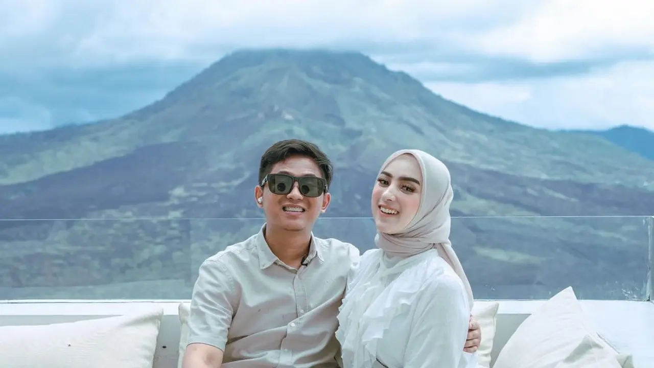 Beredar Kabar Bakal Cerai dari Doni Salmanan, Ini 6 Tanggapan Dinan Fajrina