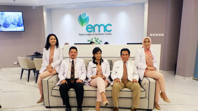 Cantik Sempurna Bukan Sekadar Impian, Wujudkan bersama EMC Plastic Surgery & Aesthetic Center