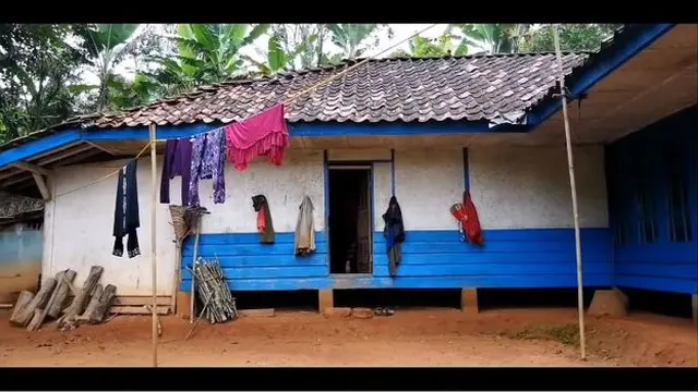 Penampakan Rumah Encuy