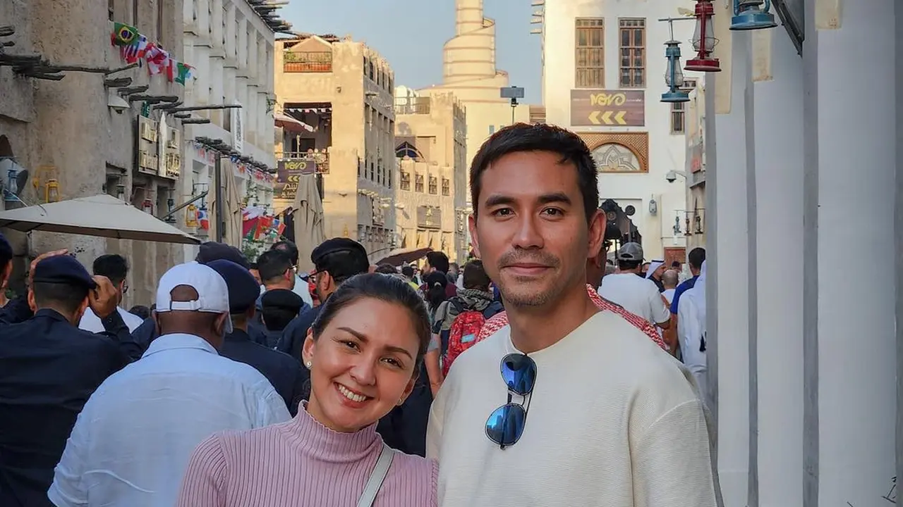 Donna Agnesia dan Darius Sinathrya