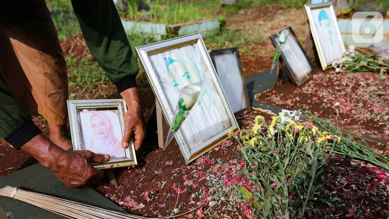 Rencana Dipindahkan, Begini Penampakan Makam Vanessa Angel dan Bibi