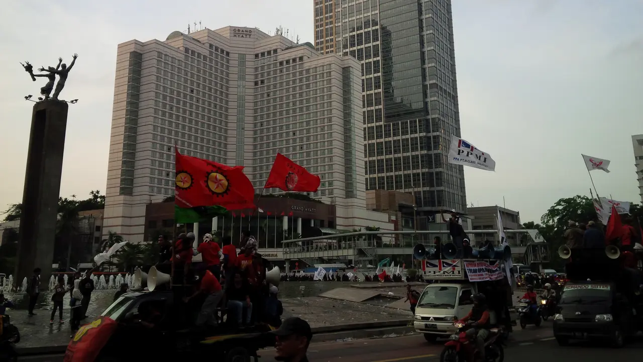 Demo buruh 