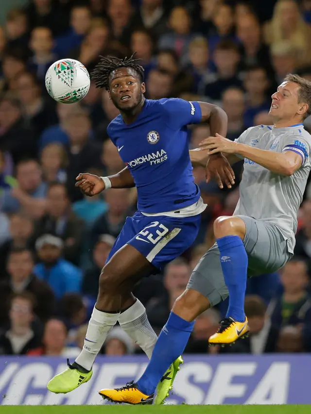 Michy Batshuayi