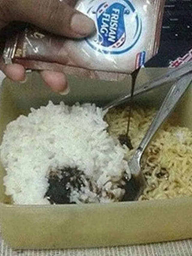 6 Menu Buka Puasa Kombinasi Mi dan Minuman Ini Absurd Banget