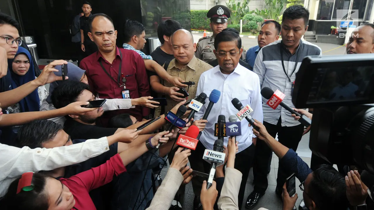 Menteri Sosial Idrus Marham diperiksa KPK