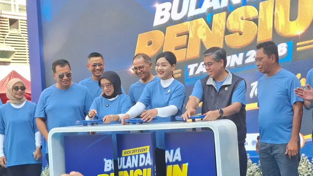 Ketua Dewan Komisioner OJK, Friderica Widyasari Dewi membuka Bulan Dana Pensiun, di Senayan, Jakarta, Minggu (6/9/2026). (Istimewa)