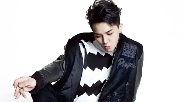 [Bintang] 8 Rapper K-Pop yang Punya Wajah Ganteng Menawan