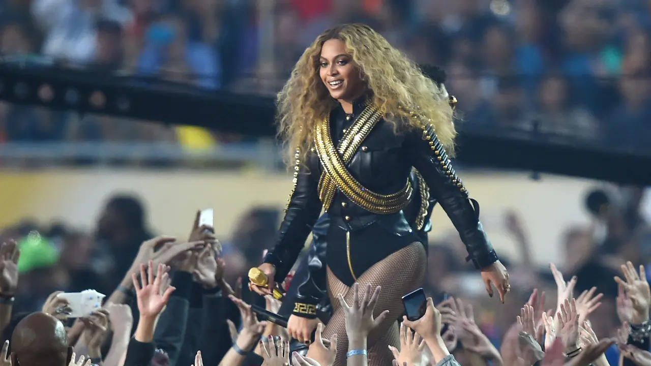 20160207-Beyonce di Super Bowl 50-California