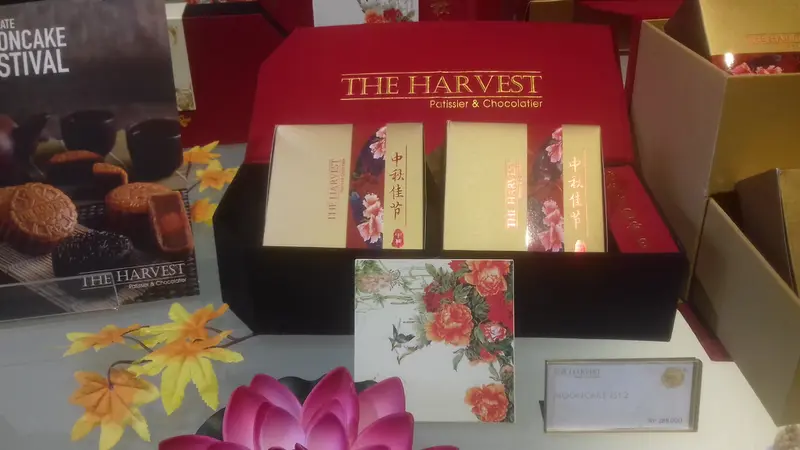 Rayakan Mooncake Festival Dengan Varian Rasa Terbaru The Harvest Cake