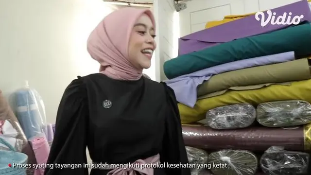 Kantor Bisnis Fesyen Lesti Kejora