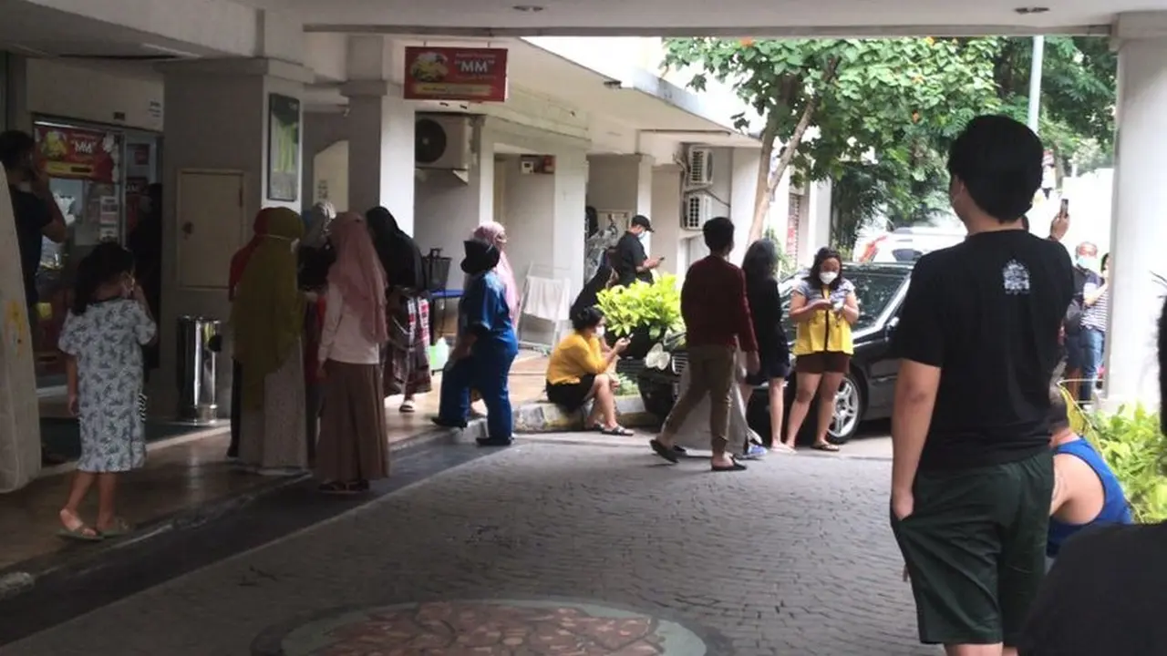 Suasana Apartemen Kalibata City Akibat Gempa Banten.