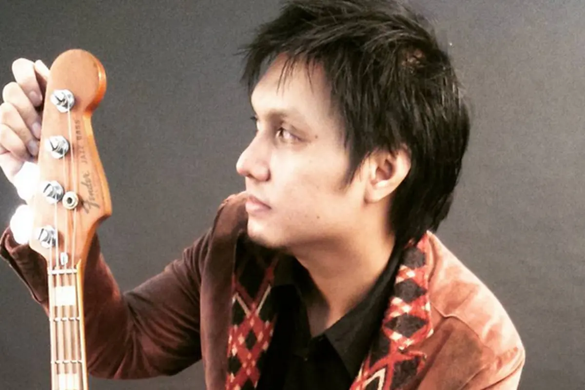 [Bintang] Mirza Hakim alias Icha Eks Jikustik