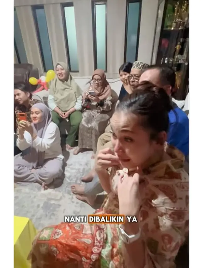 6 Potret Ultah ke-2 Sumehra Keponakan Ayu Ting Ting, Ungkap Rindu Sang Adik