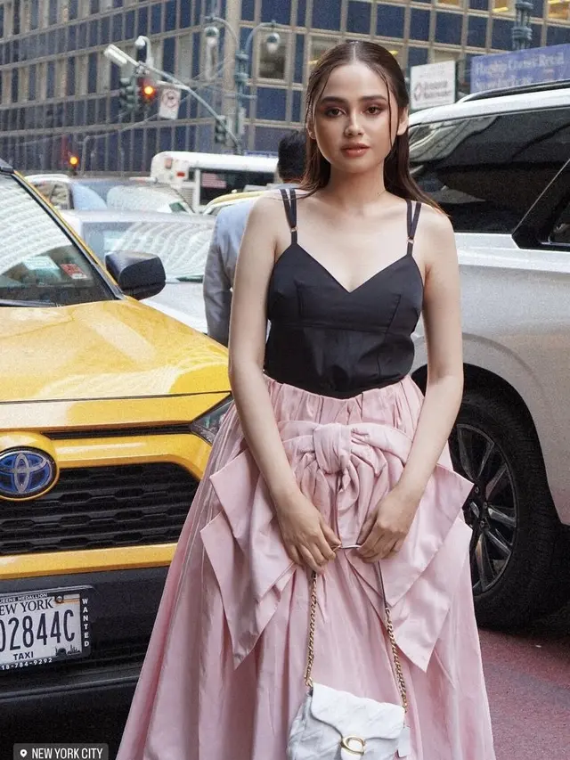 Syifa Hadju saat Hadir di New York Fashion Week