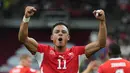 Pemain Swiss Dan Ndoye  melakukan selebrasi  setelah mencetak gol kedua timnya selama pertandingan sepak bola babak 32 besar Piala Dunia antara Swiss dan Aljazair di Vancouver, British Columbia, Kamis, (02/07/2026). (AP Photo/Abbie Parr)