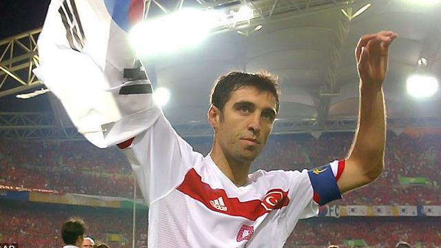 hakan-sukur-131126b.jpg