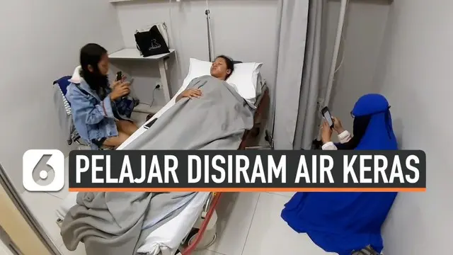 2 orang pelajar SMP disiram orang tak dikenal saat pulang sekolah. Salah satu pelajar mengalami luka serius di bagian tangan, bahu dan pundak. Kejadian ini telah dilaporkan ke Polsek Kebon Jeruk.