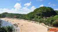 Saat mudik dan liburan ke Jogja, cobalah untuk menjelajahi pantai-pantai yang berada di Kabupaten Gunung Kidul bagian selatan.