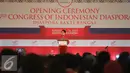 Menlu Retno Marsudi memberikan sambutan saat pembukaan Kongres ke-3 Diaspora Indonesia di Jakarta, Rabu (12/8). Kongres yang berlangsung selama 12-14 Agustus 2014 tersebut mengusung tema "Diaspora Bakti Bangsa". (Liputan6.com/Faizal Fanani)
