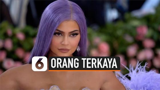 VIDEO: Status Miliarder Dicabut, Kylie Jenner Tetap Selebritas Terkaya