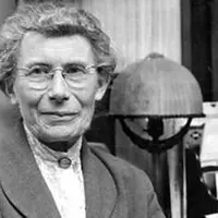 Kalau nggak ada Inge Lehmann, kita nggak tahu isi bumi ada apa saja.