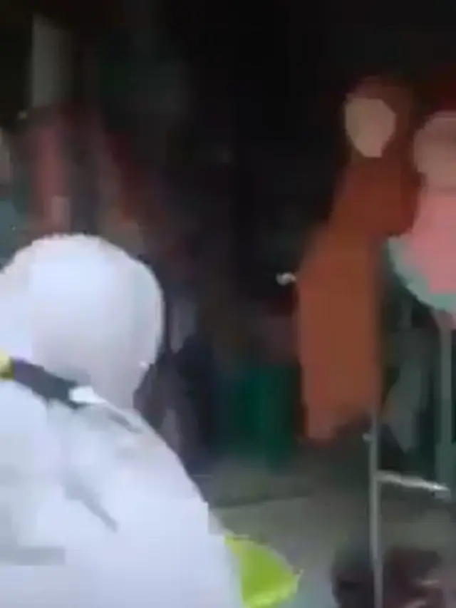 Pasar Weleri Kendal Kebakaran, Toko Jilbab Ini Tetap Utuh Tak Kena Api