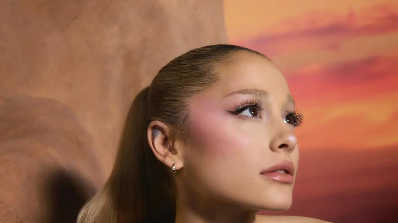 [Fimela] Ariana Grande