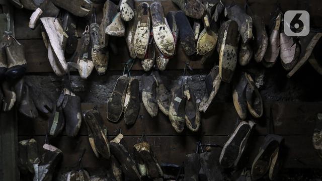 FOTO: Perjuangan Industri Sepatu Rumahan di Tengah Pandemi COVID-19