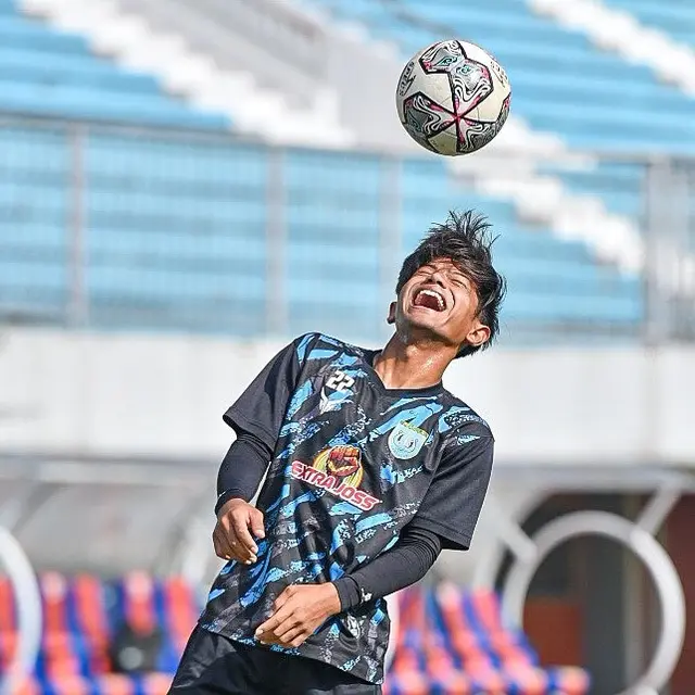 6 Momen Latihan Persela di Stadion Maguwoharjo Yogyakarta, Siap Lawan Persib