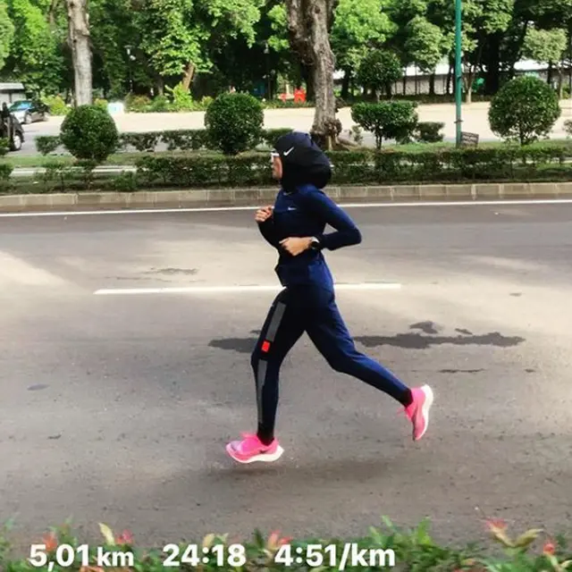 Mengintip OOTD Keren Soraya Larasati Saat Olahraga yang Bisa Jadi Inspirasi