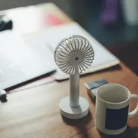 Emergency kit saat mati lampu (Foto: Unsplash)