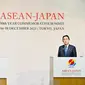 Jokowi memimpin agenda 4 Konferensi Tingkat Tinggi (KTT) Perayaan 50 Tahun Hubungan Persahabatan dan Kerjasama ASEAN-Jepang yang digelar di Hotel The Okura, Tokyo, pada Minggu (17/12/2023). (Foto: Liputan6/Fachrur Rozie)