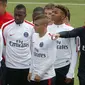 Marco Veratti (tengah) di sela-sela latihan PSG (AP Photo/Michel Euler)